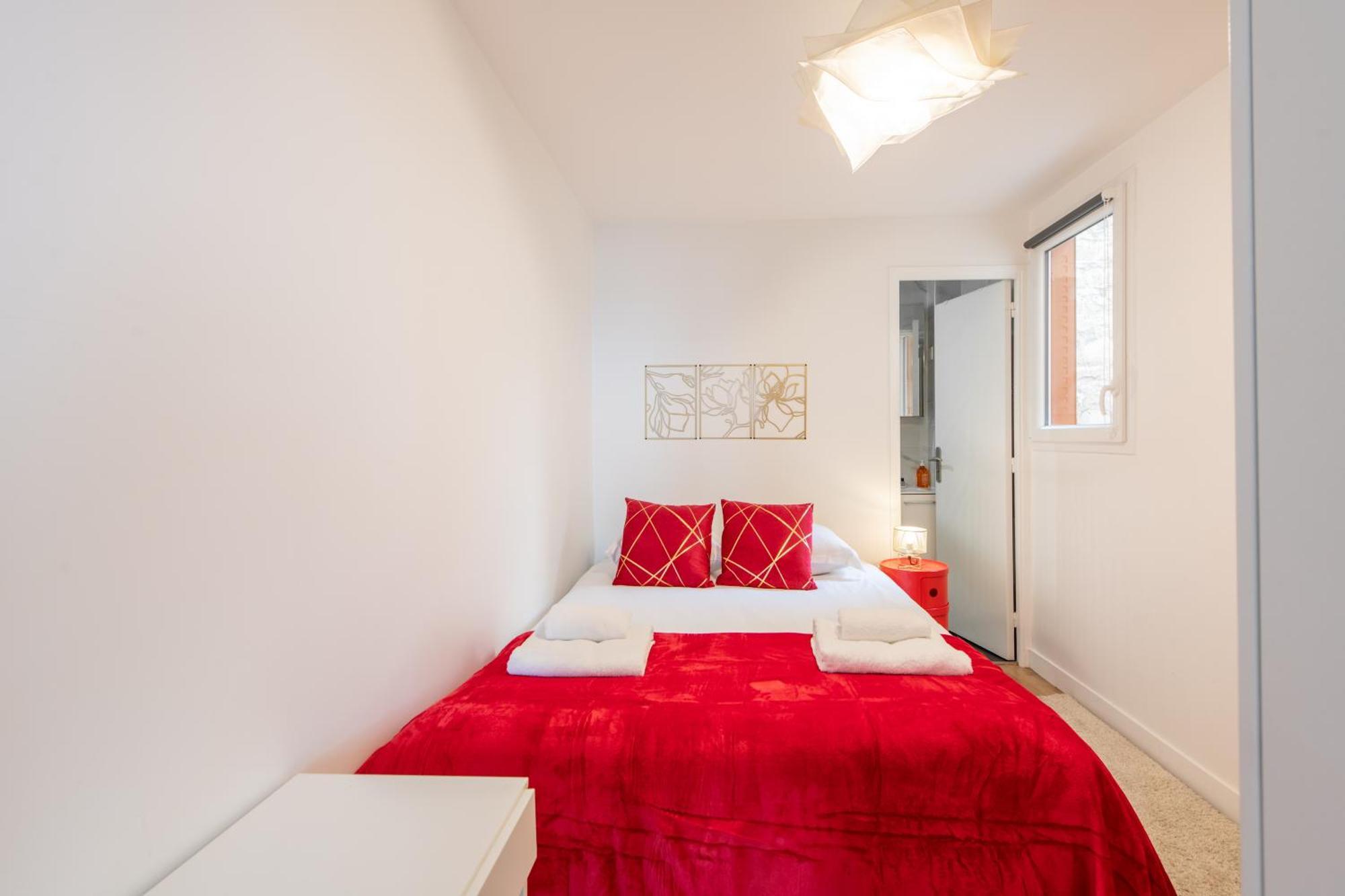 Spacious And Bright 2-Bedroom Large Apartment Very Close To Paris - Near Metro Boulogne-Billancourt Exteriér fotografie