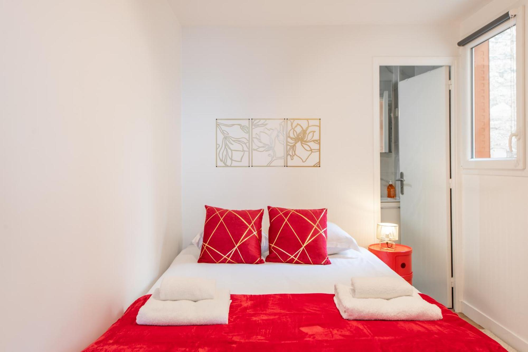 Spacious And Bright 2-Bedroom Large Apartment Very Close To Paris - Near Metro Boulogne-Billancourt Exteriér fotografie