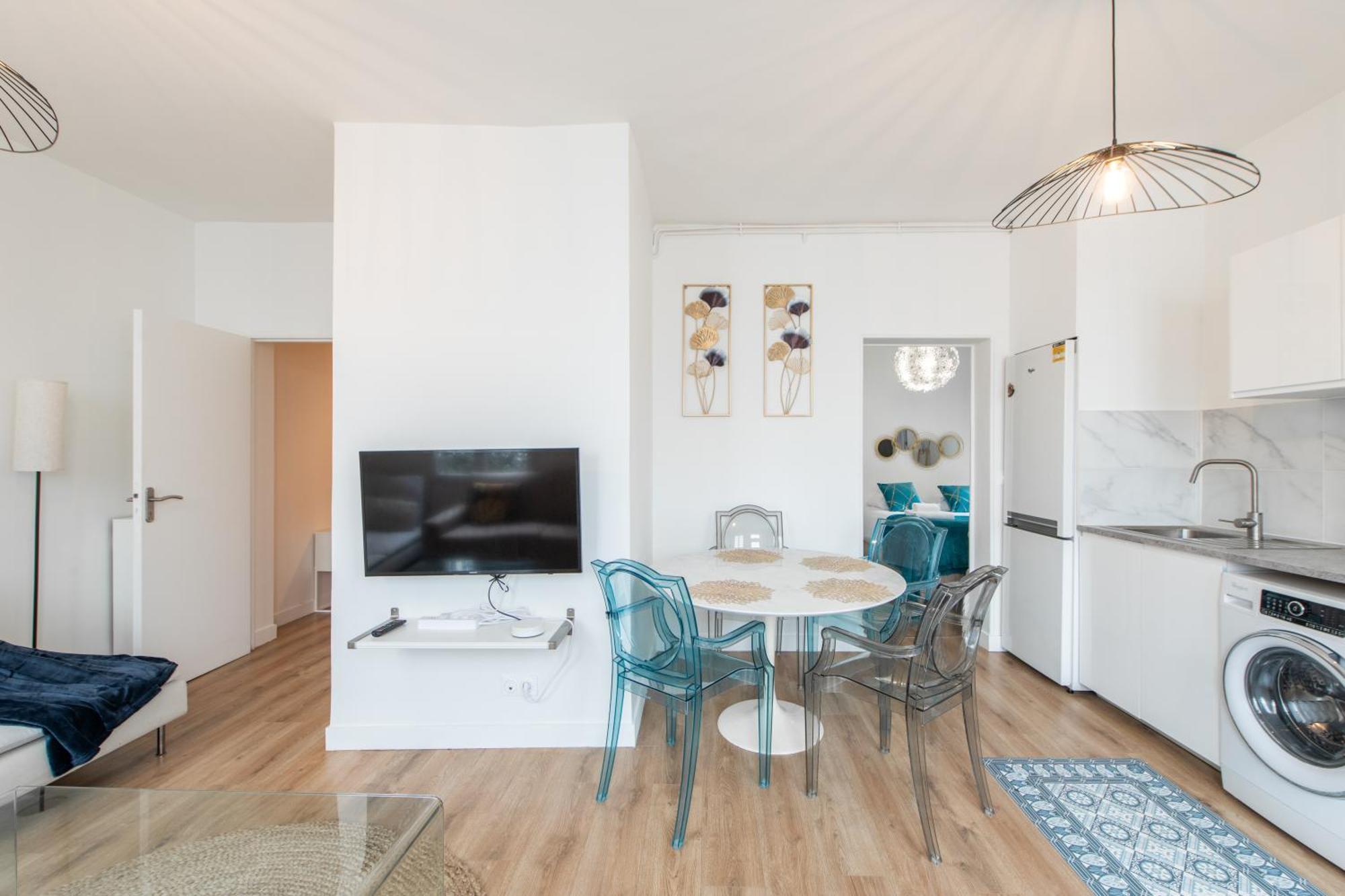 Spacious And Bright 2-Bedroom Large Apartment Very Close To Paris - Near Metro Boulogne-Billancourt Exteriér fotografie