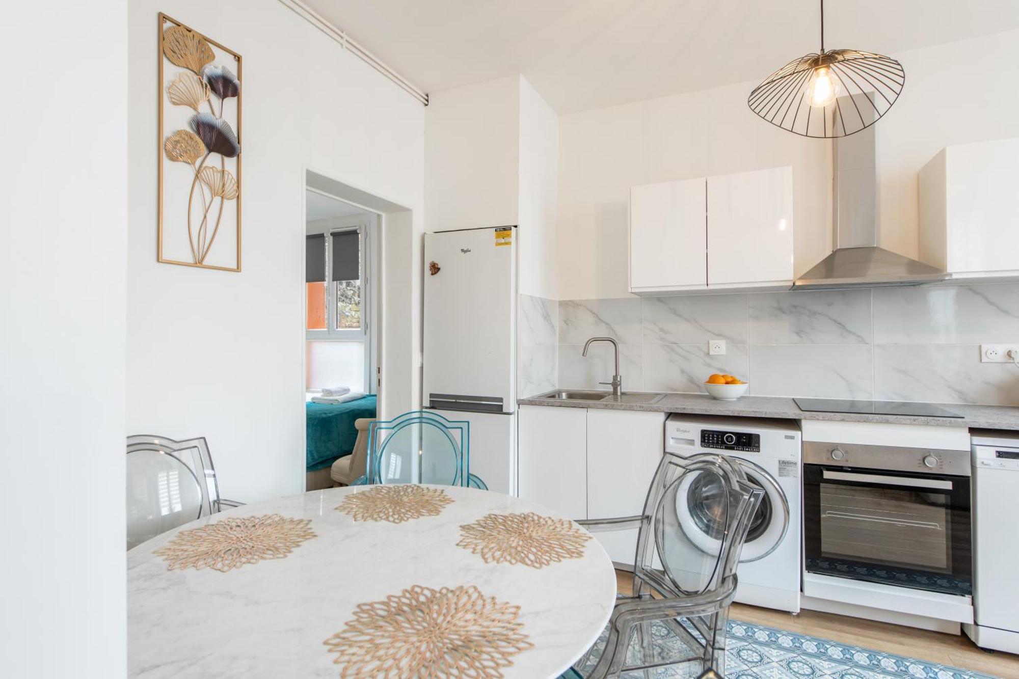 Spacious And Bright 2-Bedroom Large Apartment Very Close To Paris - Near Metro Boulogne-Billancourt Exteriér fotografie